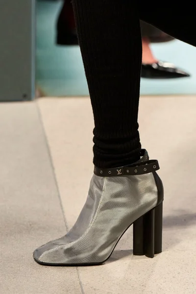 Look 26
